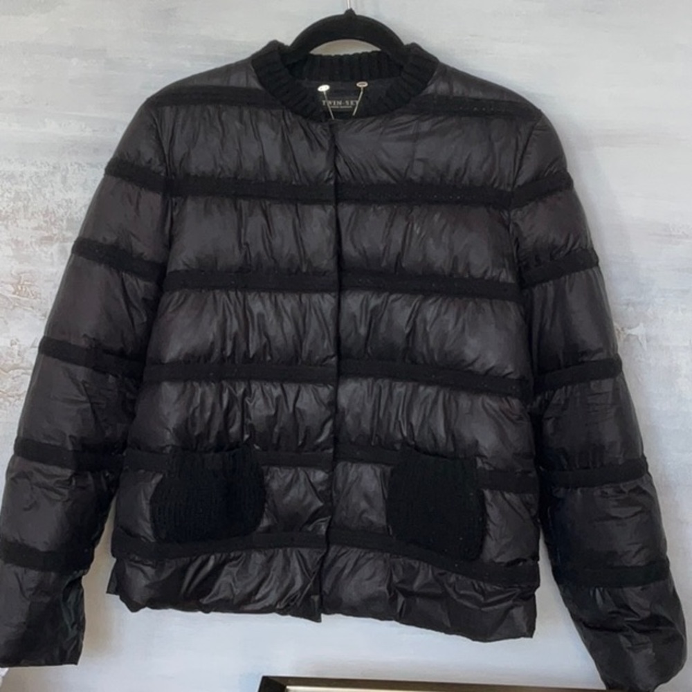 Ladies “Twin Set” black puffer  jacket size Medium
